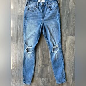Hollister Curvy Super Skinny jeans